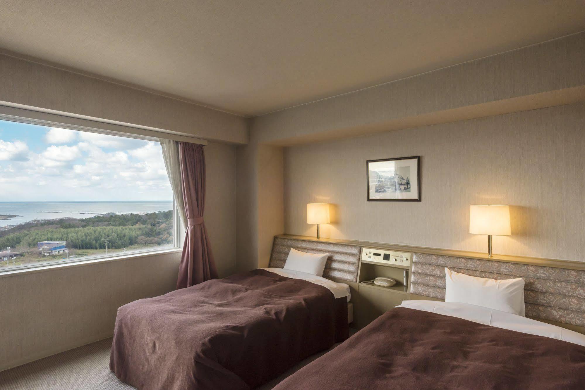 Mikuni Ocean Resort & Hotel Sakai  Екстер'єр фото